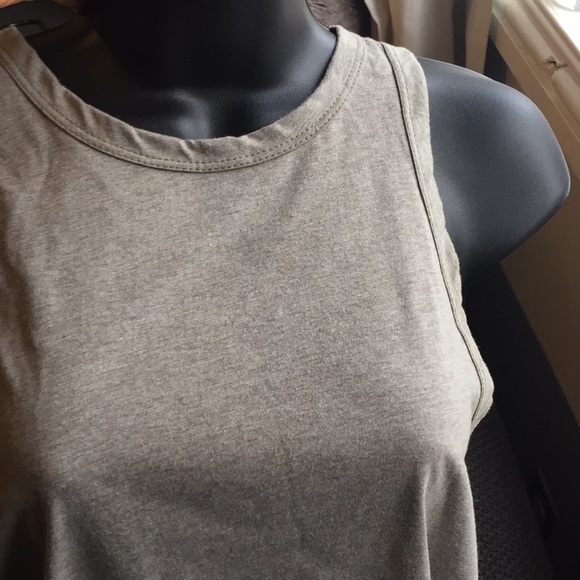 Tank - Picture 2 of 3